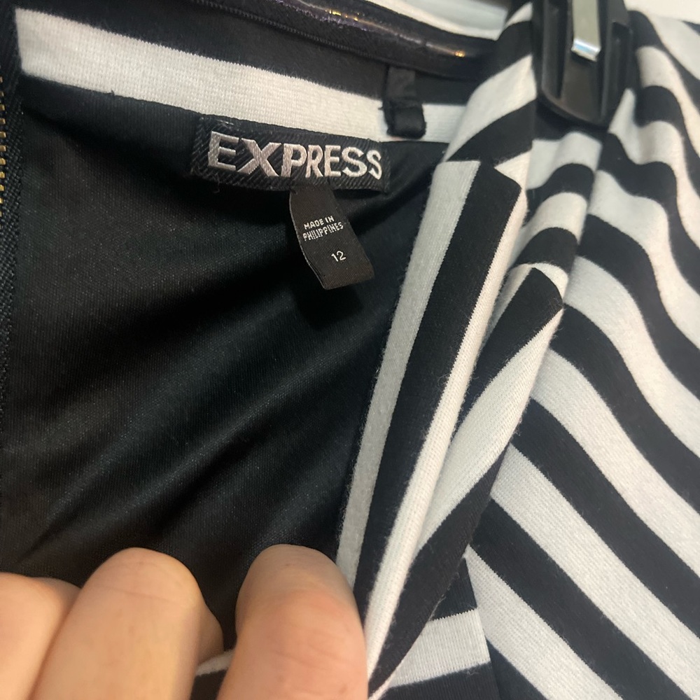Express strapless sundress - Picture 3 of 3
